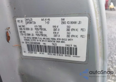 1997 Dodge Ram 1500 St z USA, uszkodzony, nr VIN 3B7HC13Z2VG822408